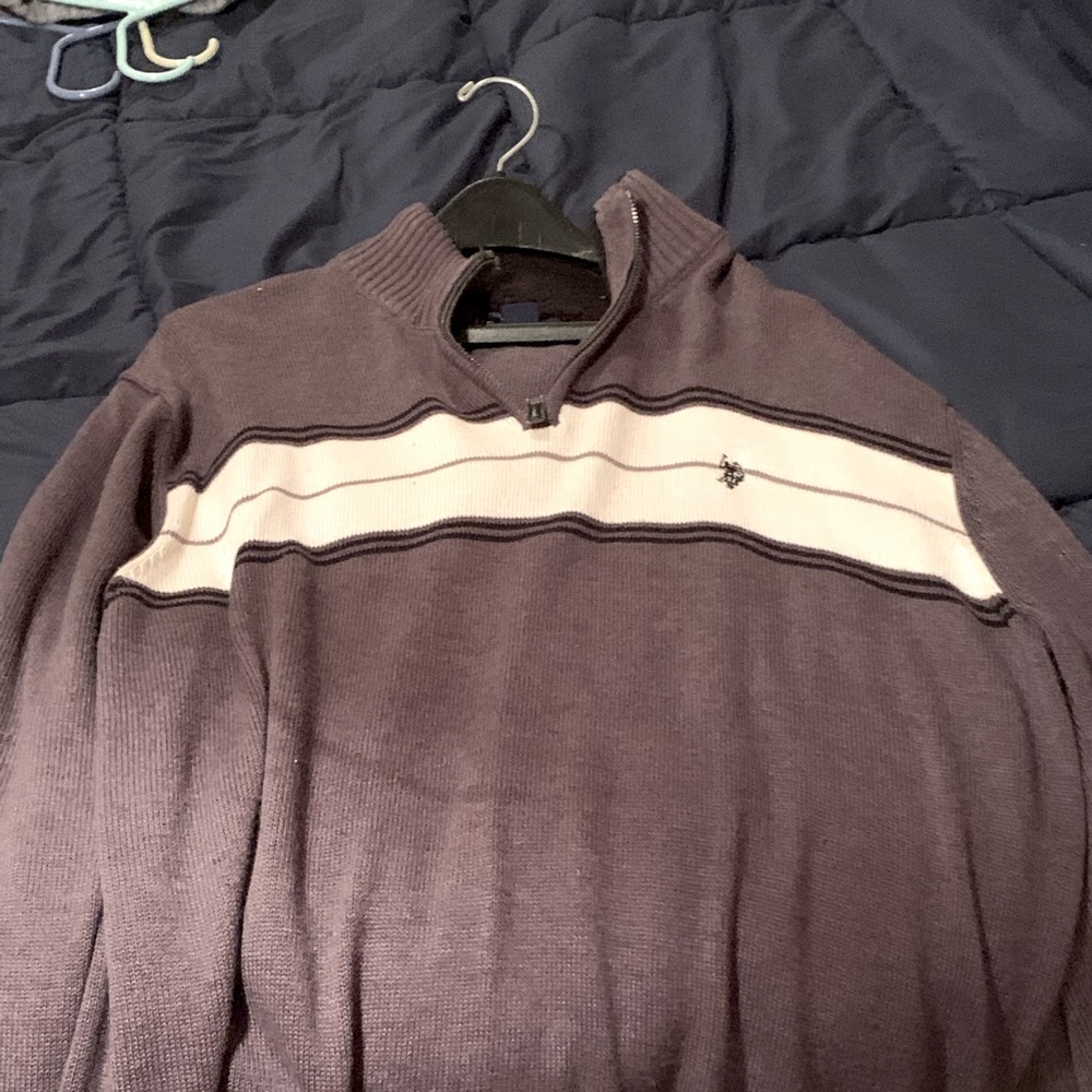 Polo sweater